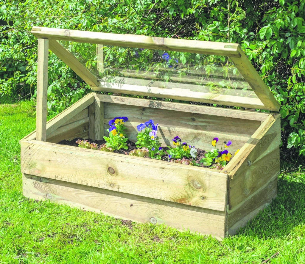 Hardening off Country Gardener